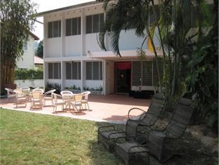 Chymes Hotel Tanjung Bungah  Eksteriør billede